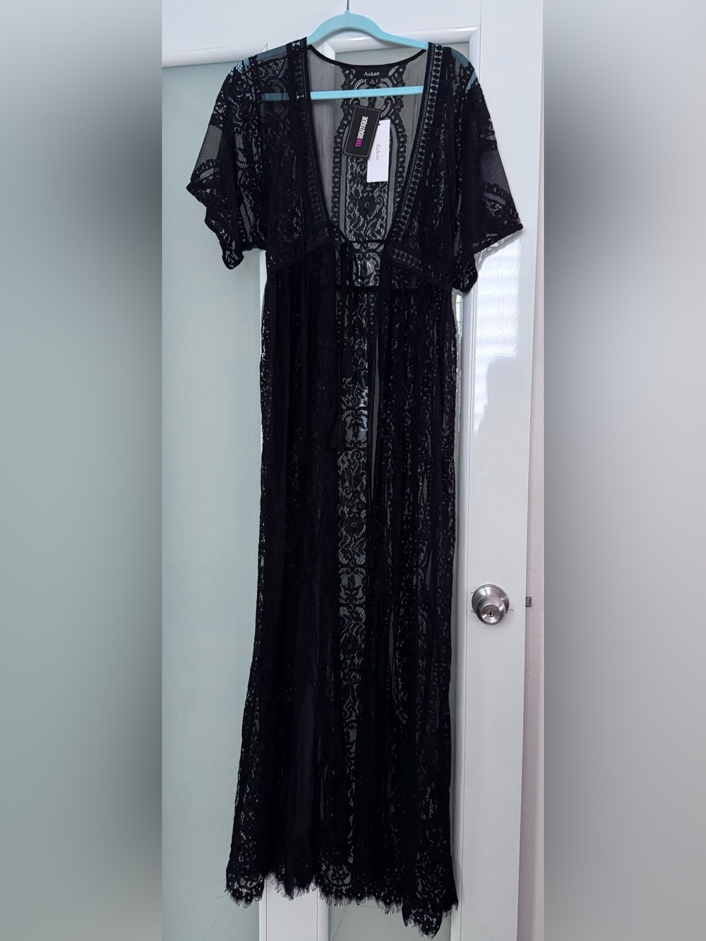 Aakaa Black Sheer Lace Kimono Cover-Up
